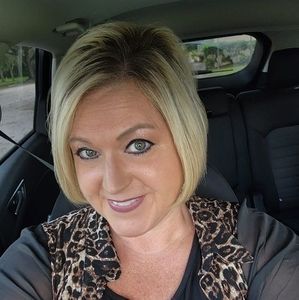 Meet your Posher, Gina